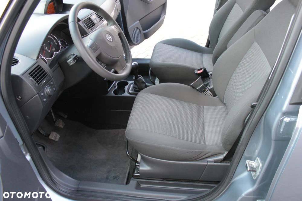 Opel Meriva - 15