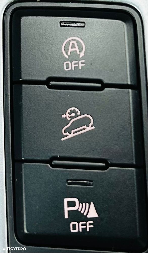 Kia Sportage 1.7 CRDI 2WD Attract - 26