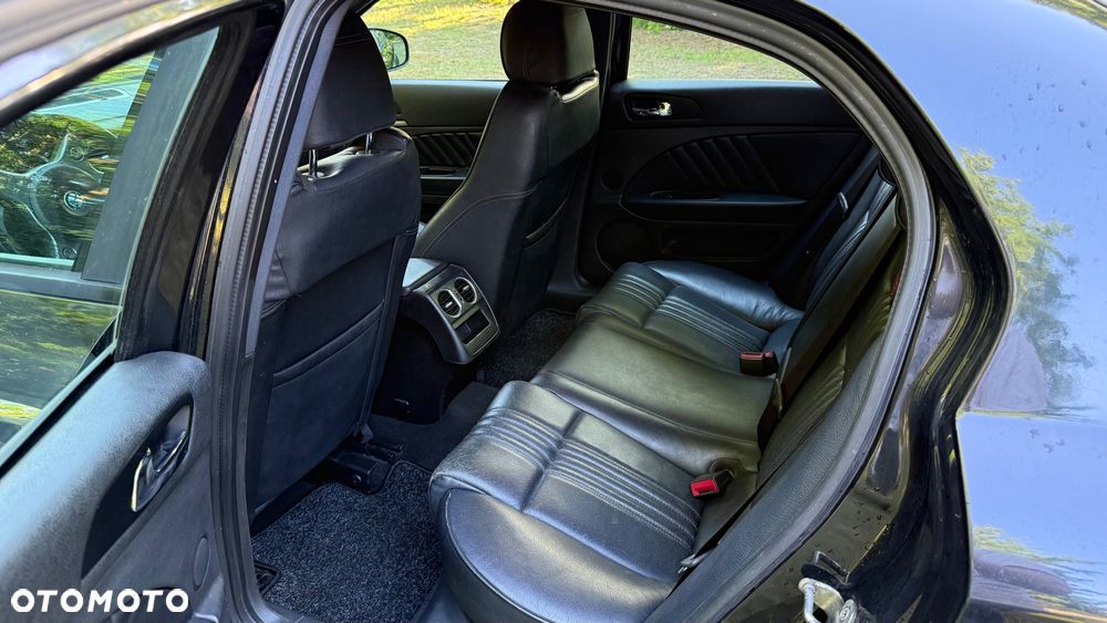 Alfa Romeo 159 2.4JTDM ti - 13