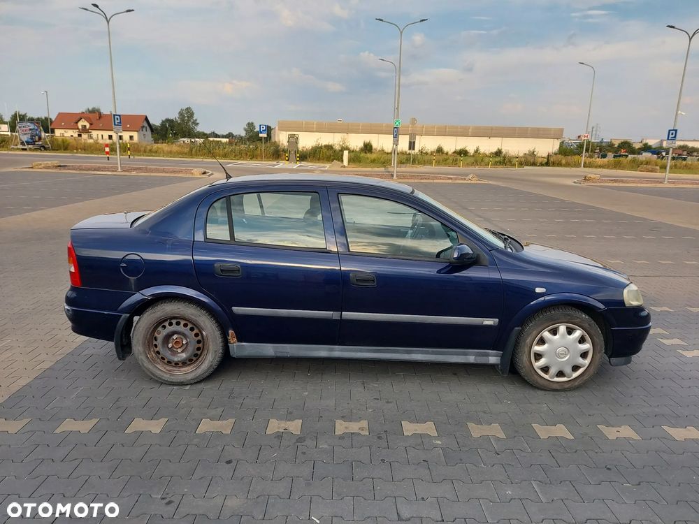 Opel Astra 1.6 Comfort / Cool - 8