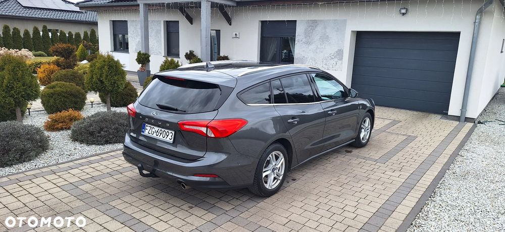 Ford Focus 1.5 EcoBlue STart-Stopp-System TITANIUM - 18