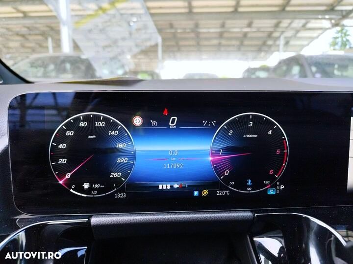 Mercedes-Benz GLA 200 d - 6