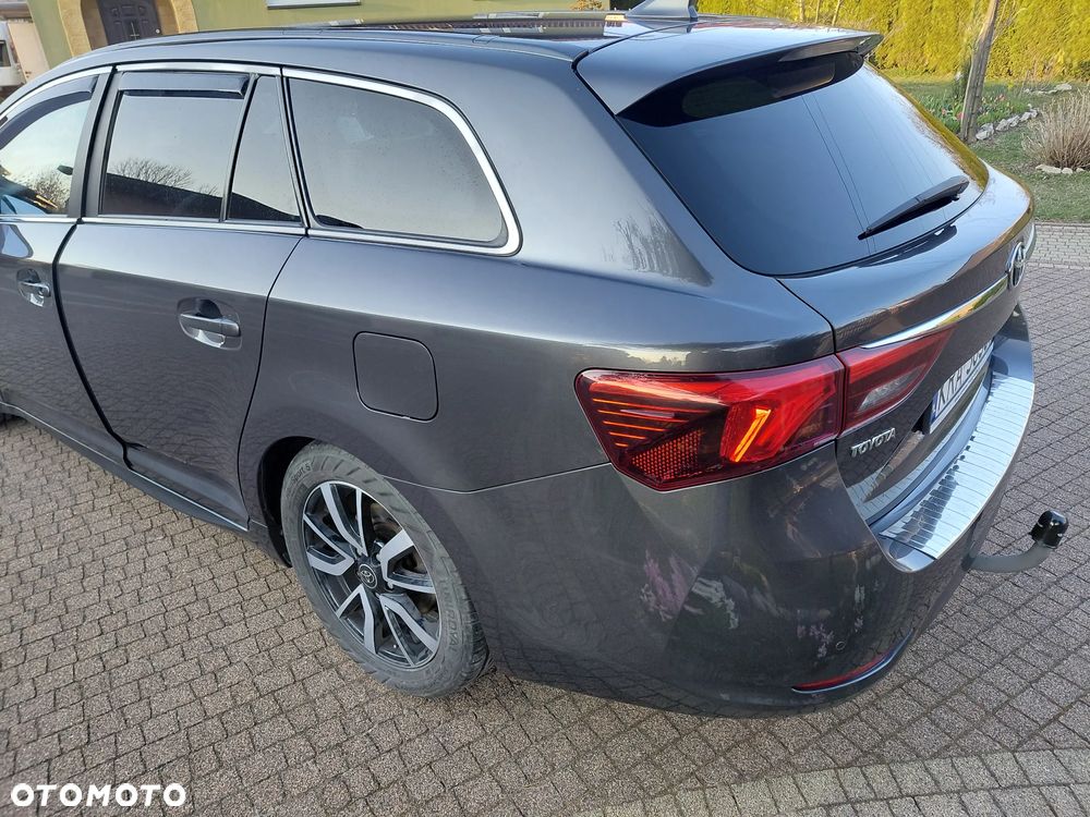 Toyota Avensis 1.8 Prestige - 5