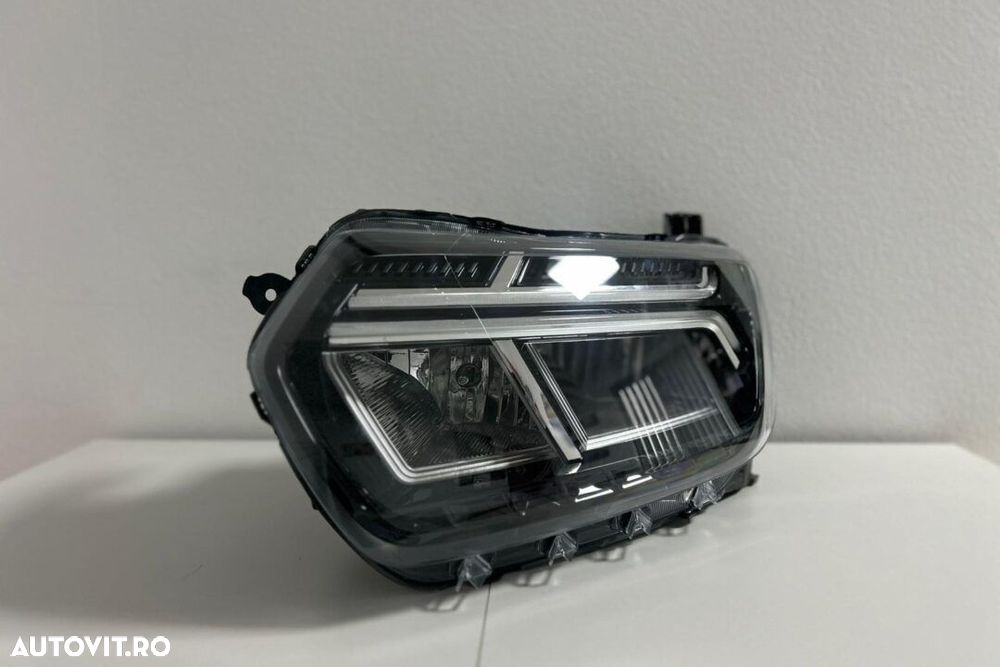 FAR STANGA LED DACIA DUSTER 2 FACELIFT | COD OEM : 260605549R - 9