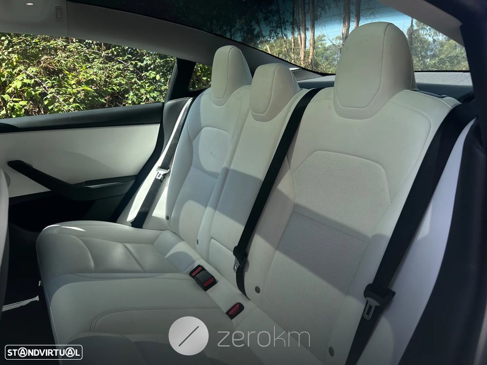 Tesla Model 3 Standard RWD - 13