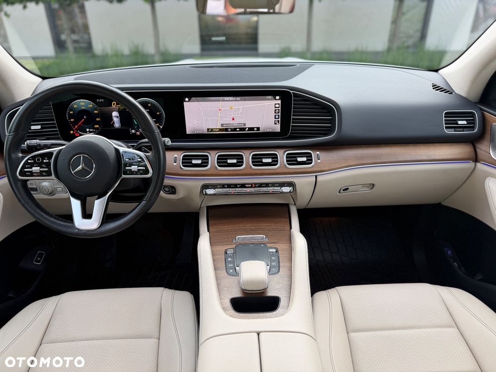 Mercedes-Benz GLE - 28