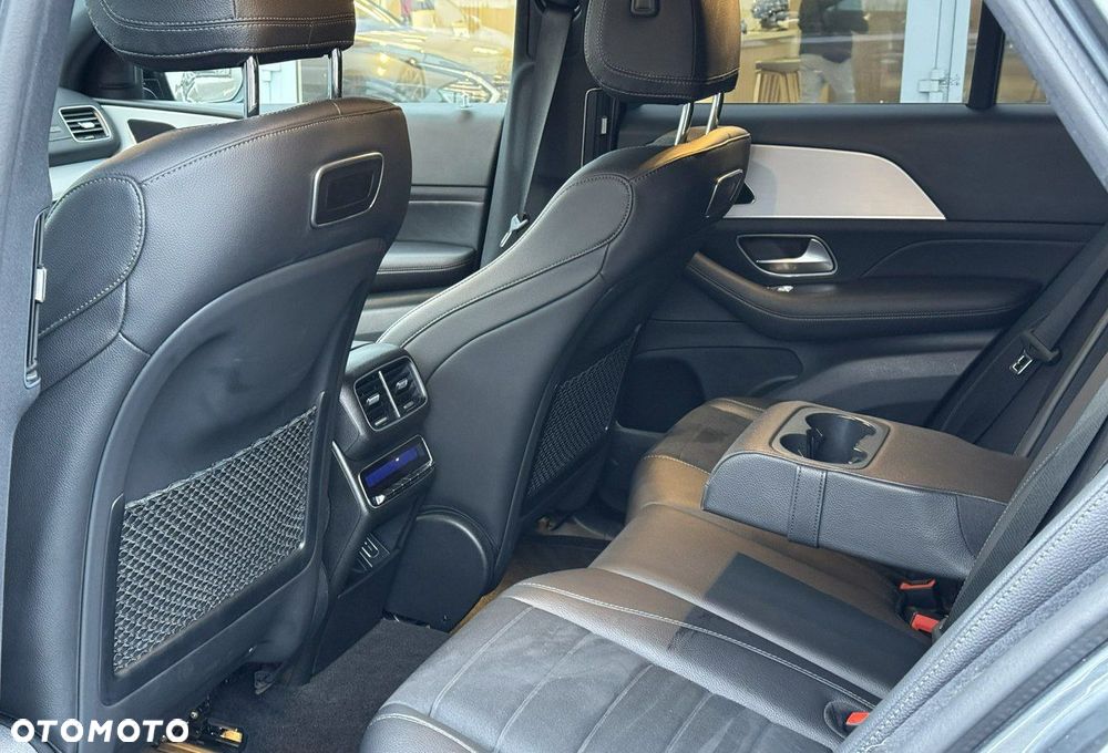Mercedes-Benz GLE - 10