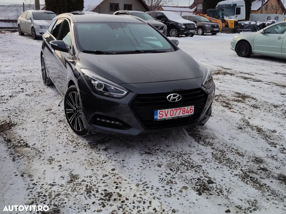 Hyundai i40 Kombi 1.7 CRDi DCT Premium - 2