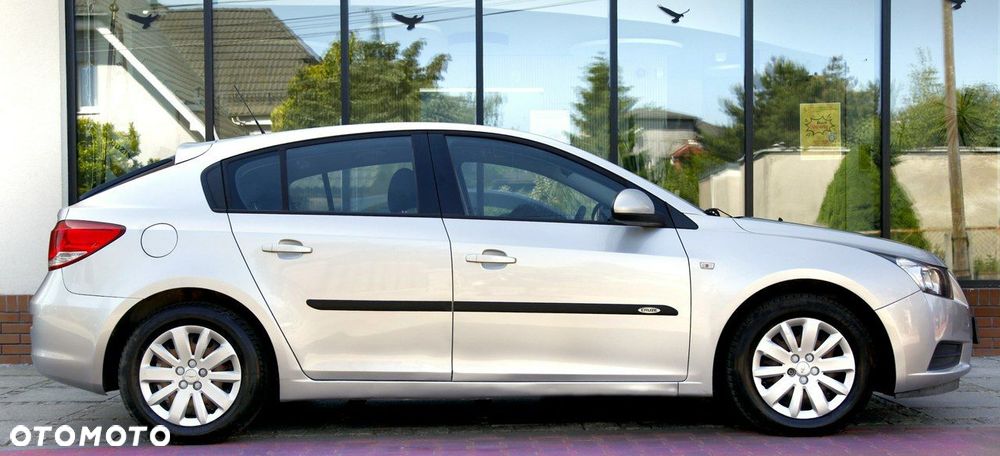 Chevrolet Cruze 1.6 LT+ - 18
