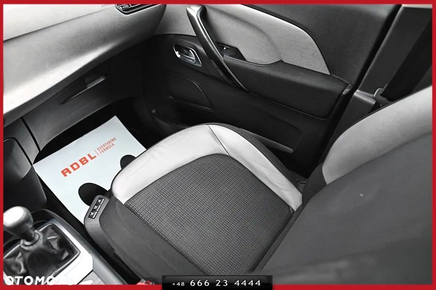Citroën C4 Picasso THP 155 Exclusive - 23