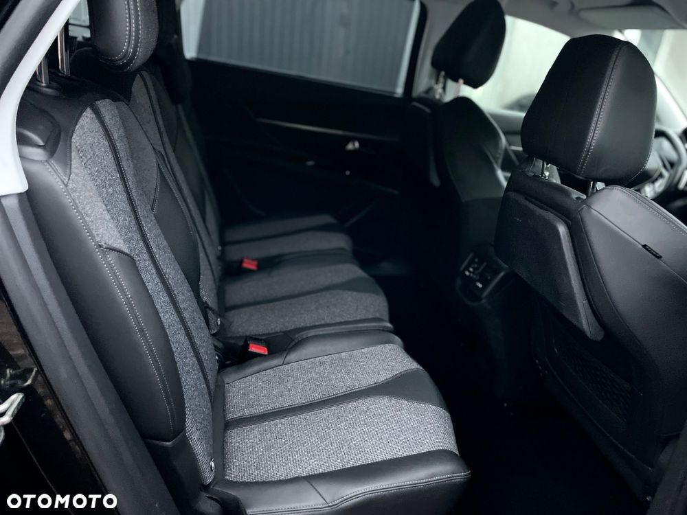 Peugeot 5008 BlueHDI 120 EAT6 Allure - 15