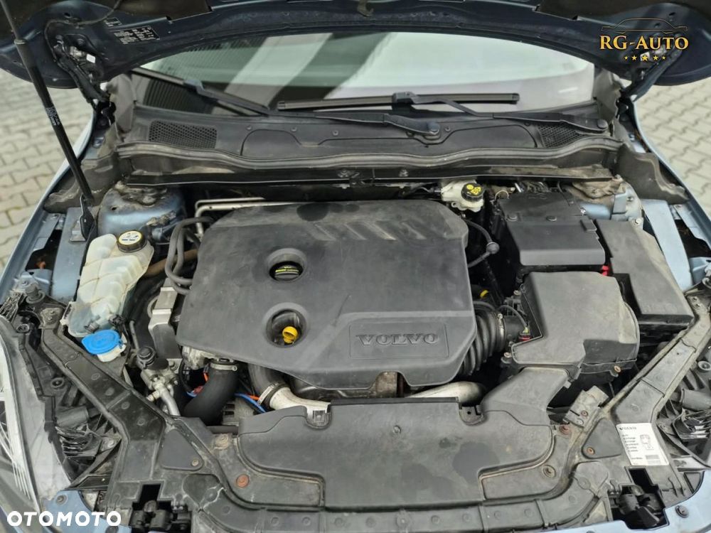 Volvo V40 - 34