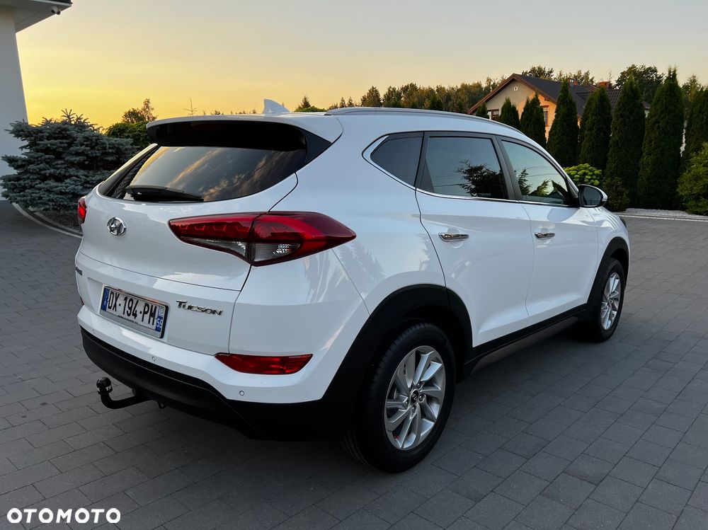 Hyundai Tucson blue 1.6 GDi 2WD Navi - 12