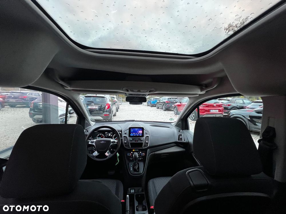 Ford Tourneo Connect - 18