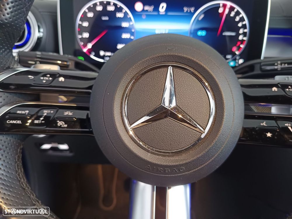 Mercedes-Benz C 300 e 9G-TRONIC AMG Line - 18