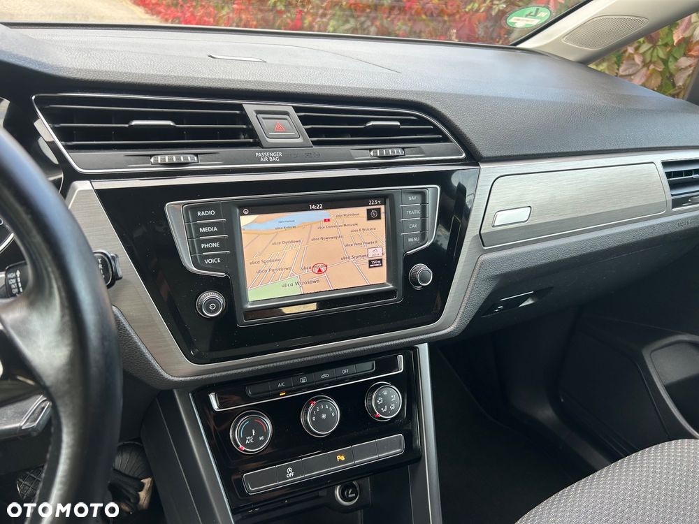 Volkswagen Touran 1.6 TDI BMT Trendline - 24