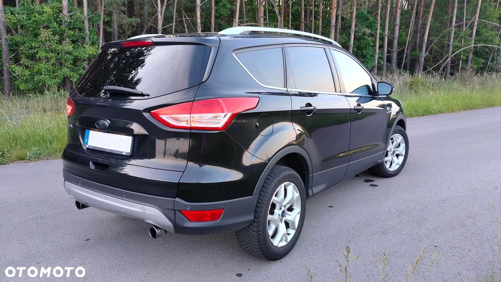 Ford Kuga 2.0 TDCi 4x4 Titanium - 4