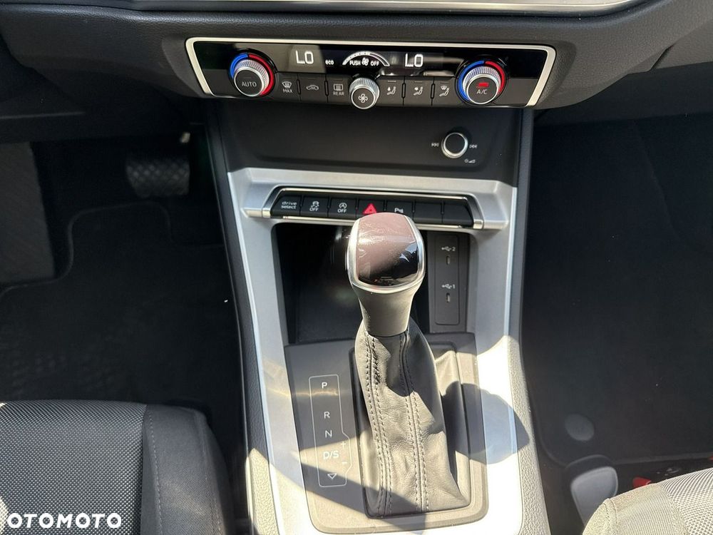 Audi Q3 Sportback 35 TFSI mHEV S tronic - 24
