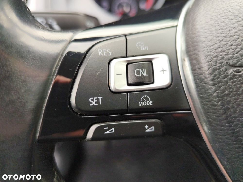 Volkswagen Golf Variant - 22