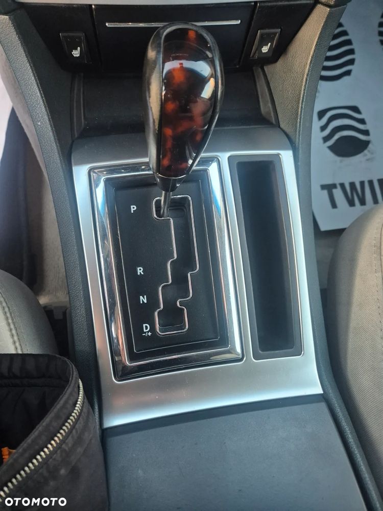 Chrysler 300C 5.7 V8 Hemi - 17