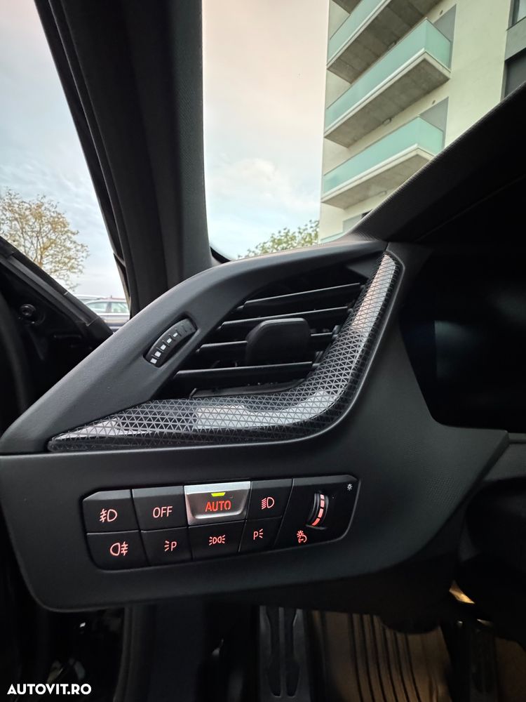 BMW Seria 1 120d Aut. Edition M Sport Shadow - 27