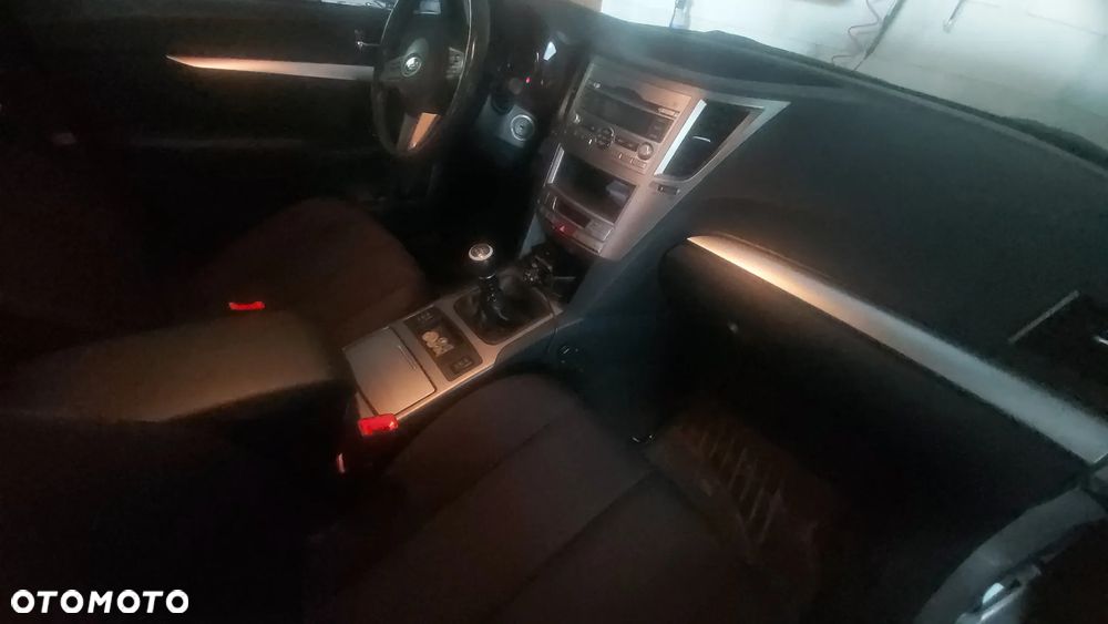 Subaru Legacy 2.0i Comfort - 17