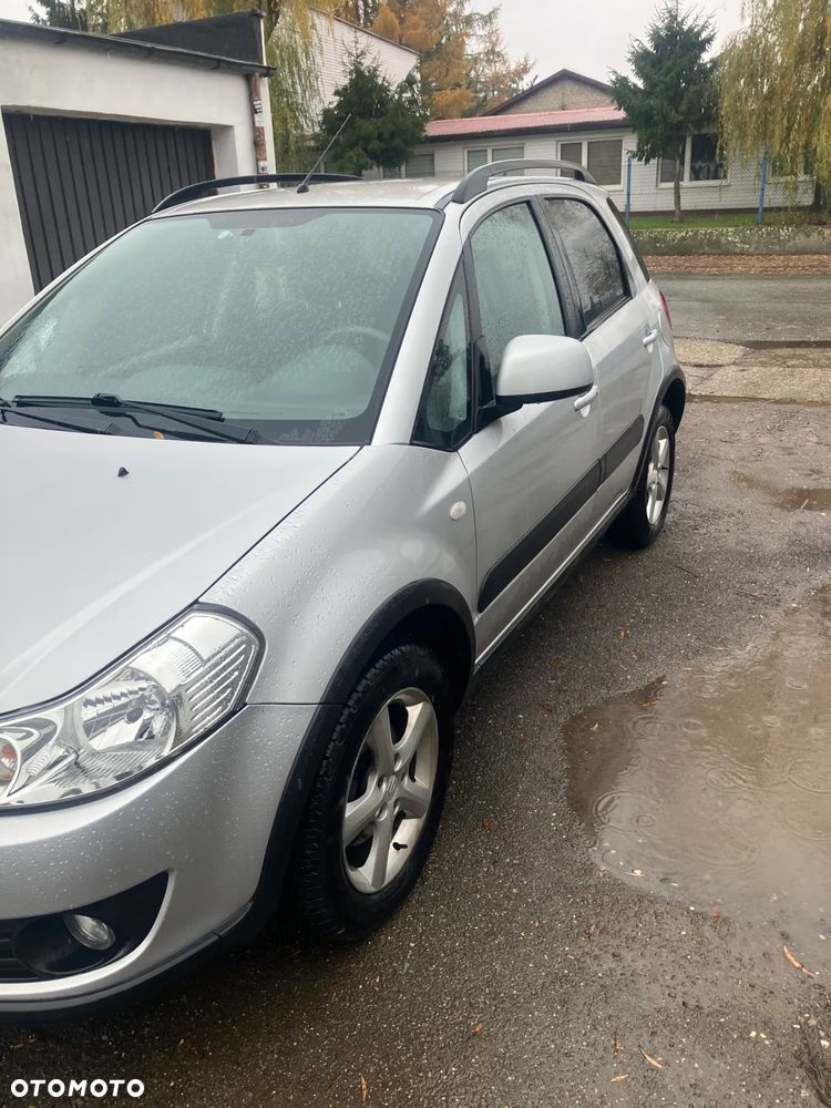 Suzuki SX4 1.6 GS / Premium 4WD - 14