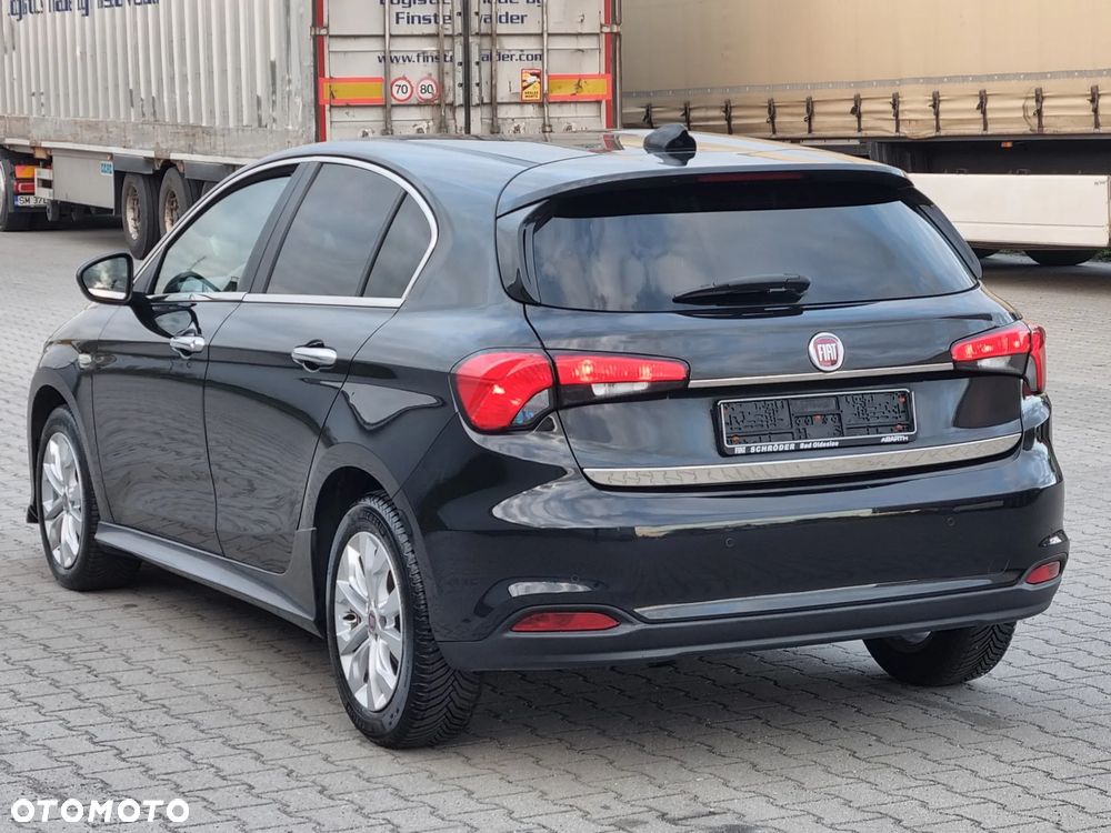 Fiat Tipo 1.6 MultiJet 16v Sport - 5