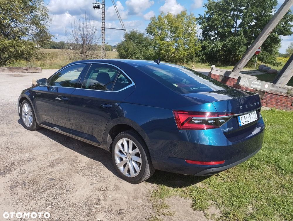 Skoda Superb 2.0 TDI SCR 4x4 Ambition DSG - 12