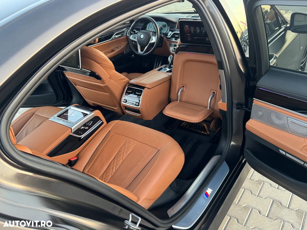 BMW Seria 7 750Ld xDrive - 24