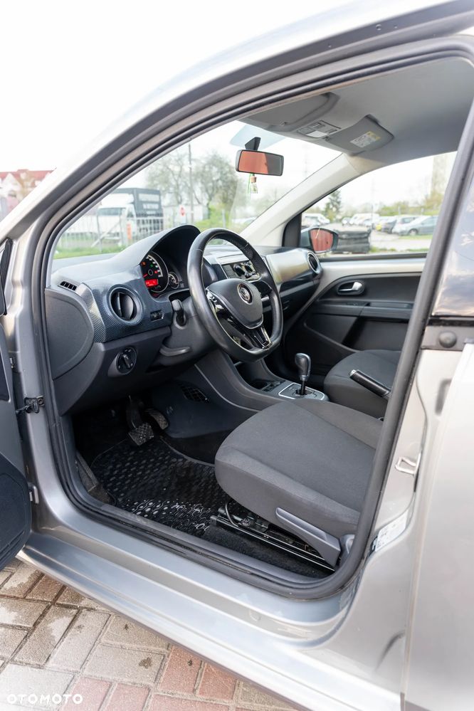 Volkswagen up! 1.0 move EU6 - 12