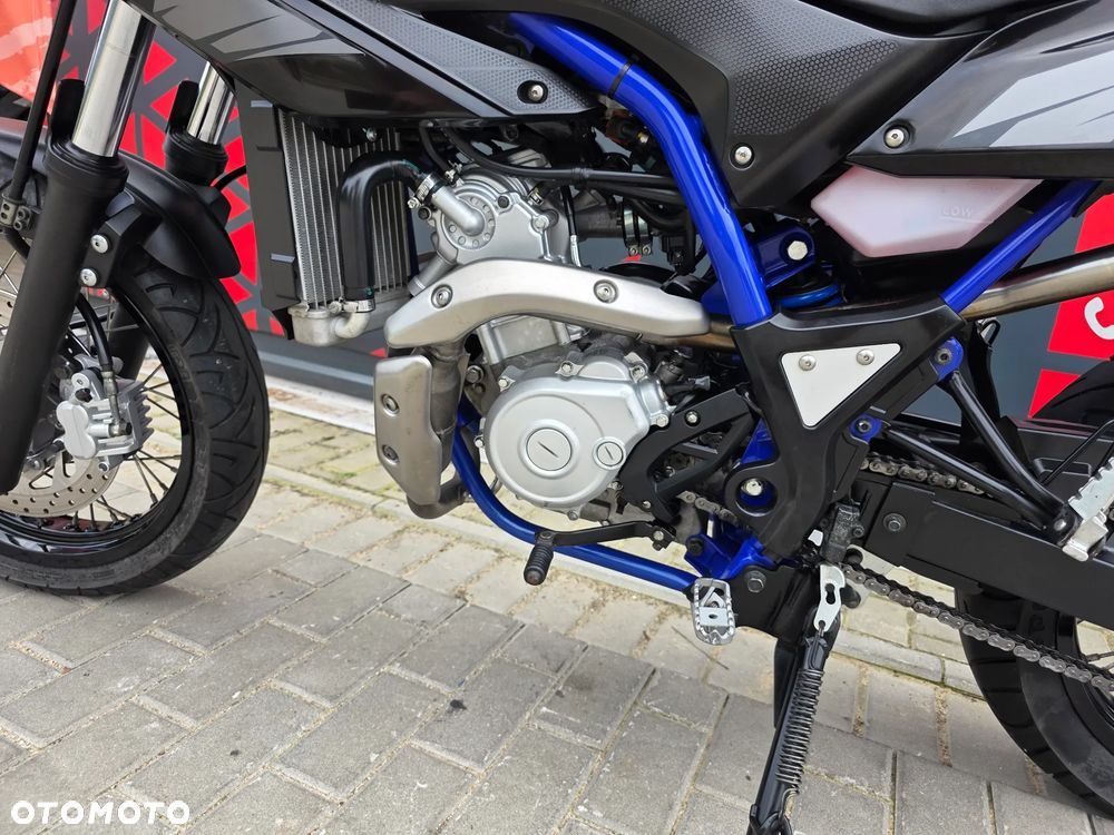 Yamaha WR - 10
