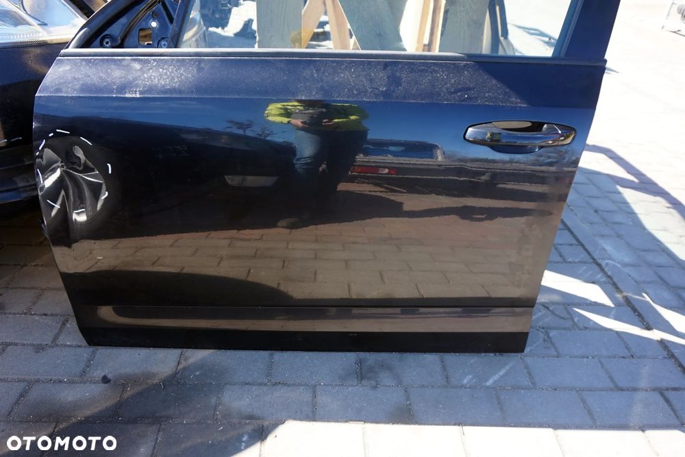 DRZWI PRZEDNIE LEWE OCTAVIA III 5E3 LB LIFTBACK LF9R  CZARNY SKODA 2012-2016 - 11