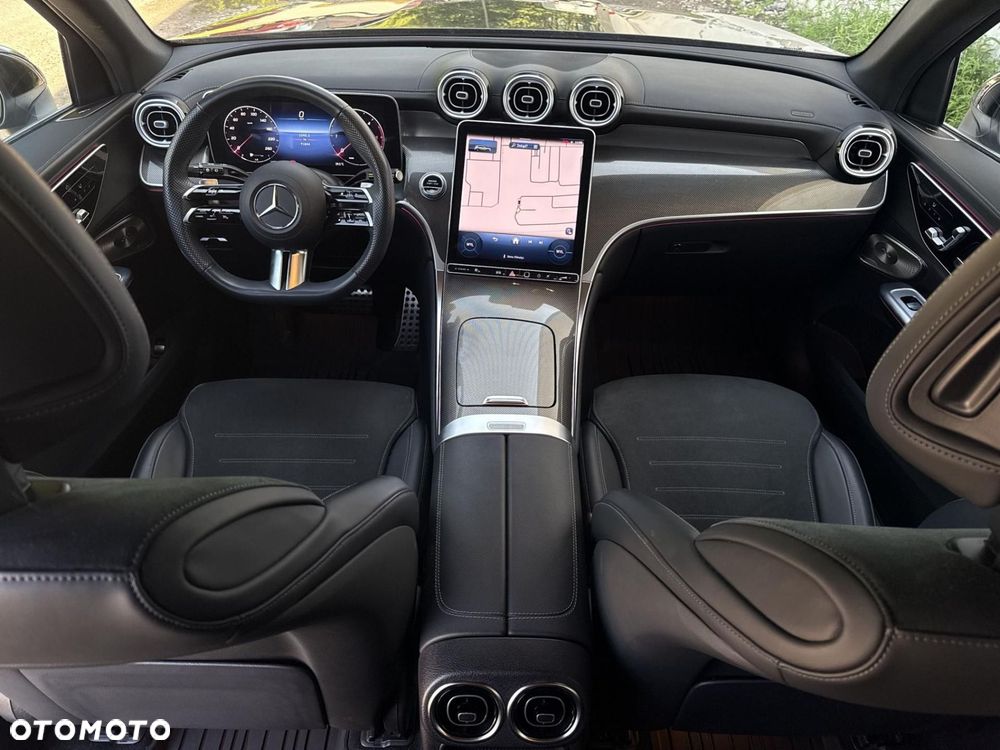 Mercedes-Benz GLC - 17