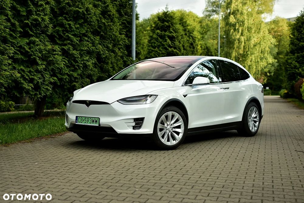 Tesla Model X Long Range Plus - 15