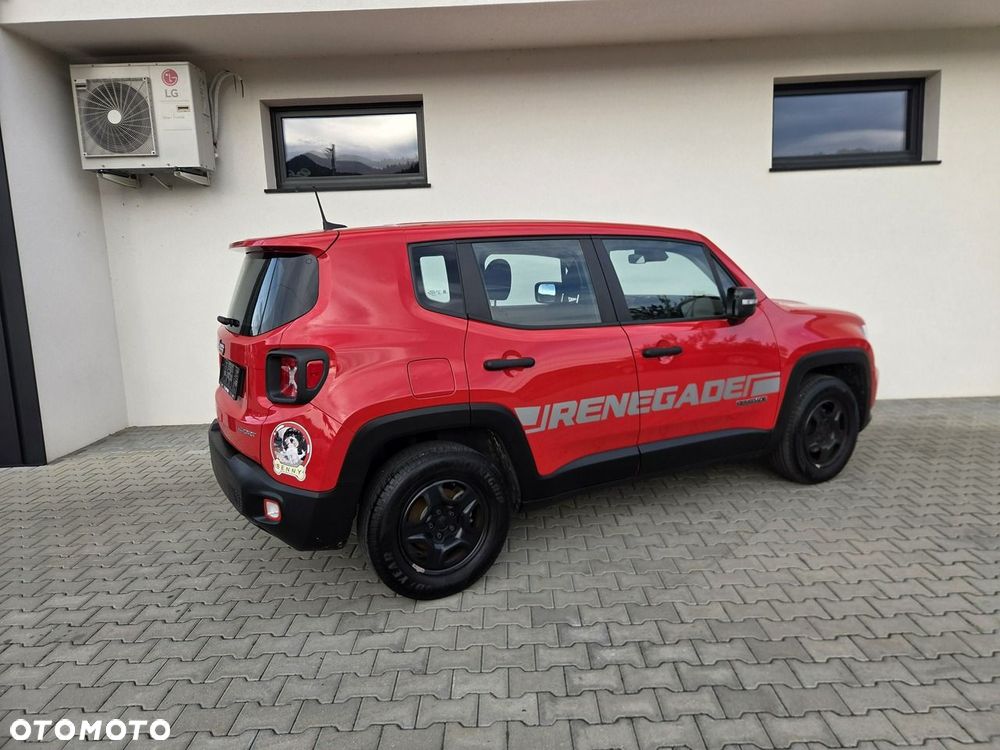 Jeep Renegade - 16