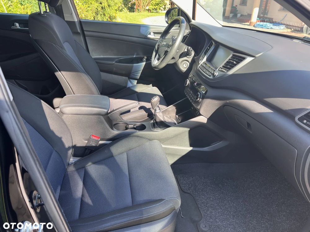 Hyundai Tucson blue 1.7 CRDi 2WD Style - 20