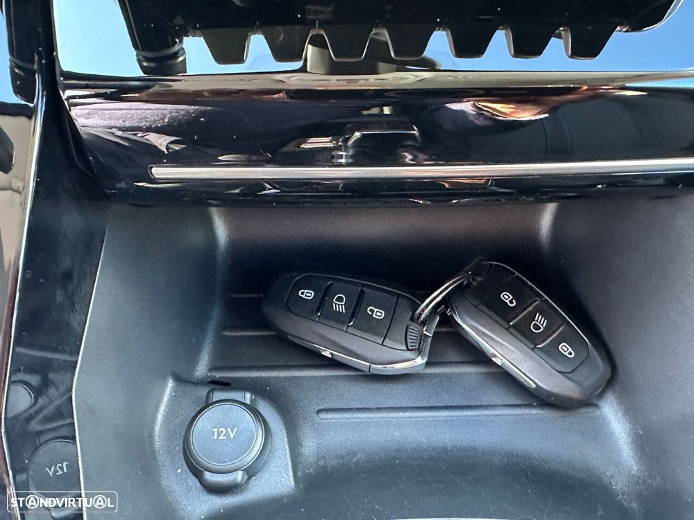 Peugeot e-208 50 kWh Allure Pack - 21