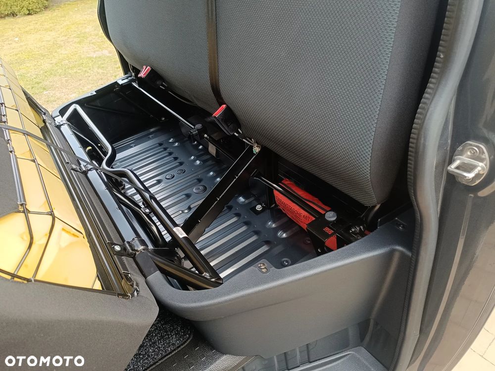 Volkswagen Transporter T6 Doka - 11