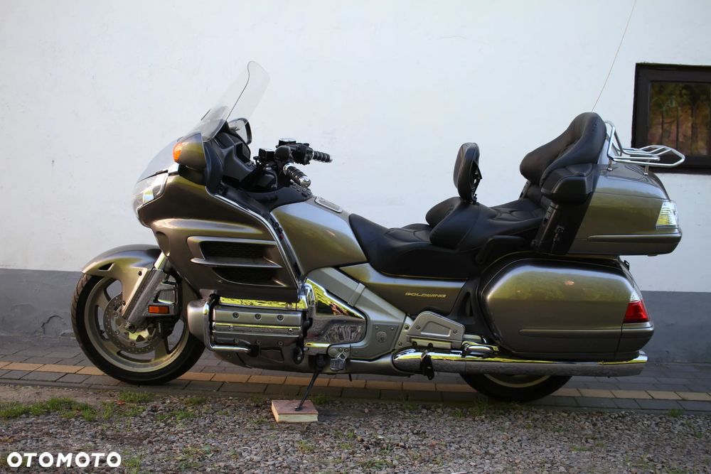 Honda GL - 3