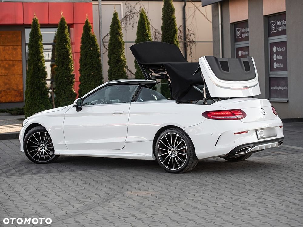 Mercedes-Benz Klasa C 200 9G-TRONIC AMG Line - 4