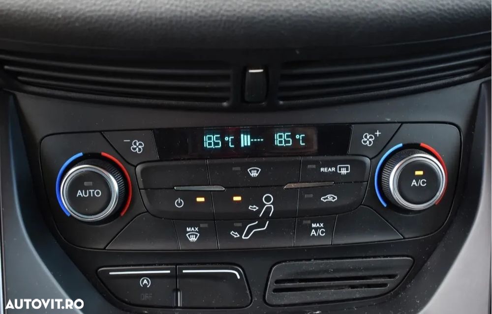 Ford Kuga 1.5 TDCi 2WD Powershift Trend - 10