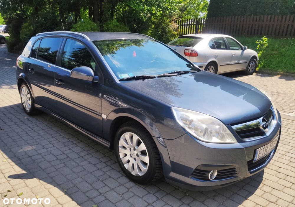 Opel Signum 1.8 - 2