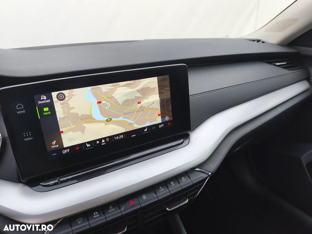 Skoda Octavia Combi 2.0 TDI DSG Ambition - 27