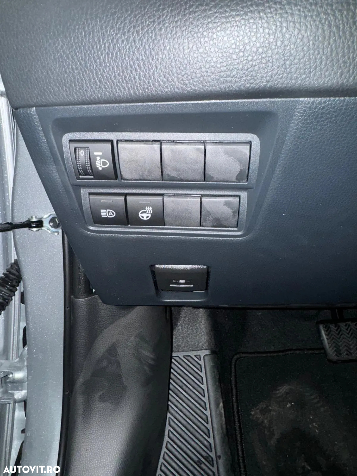 Toyota Yaris - 14
