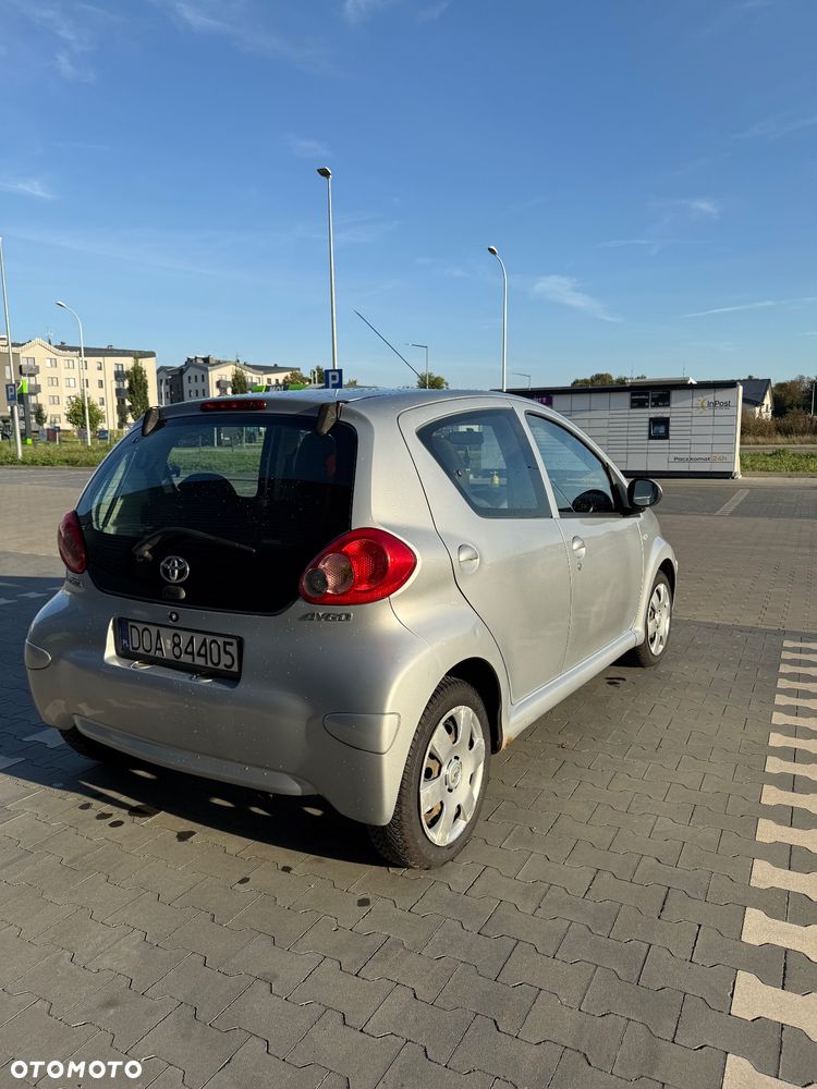 Toyota Aygo - 8