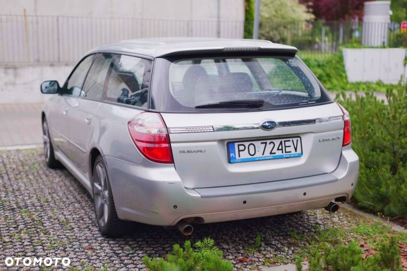 Subaru Legacy - 6
