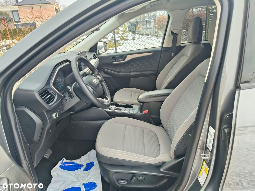 Ford Kuga 1.5 EcoBoost ST-LINE - 7