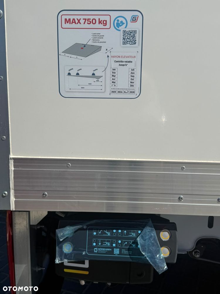Renault Master - 18
