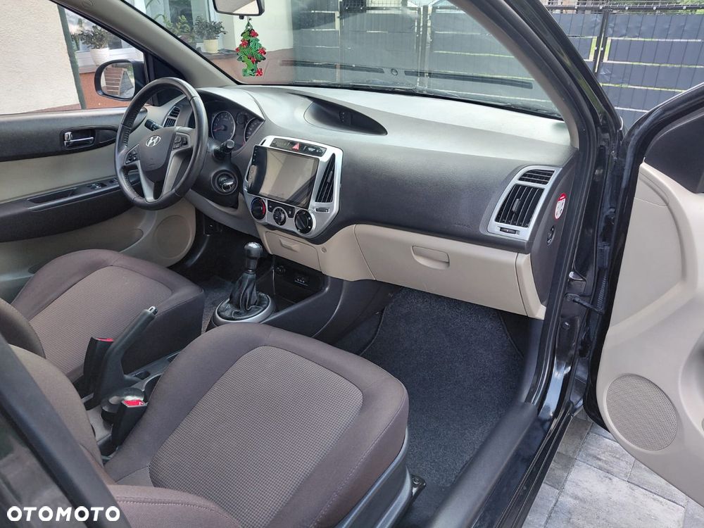 Hyundai i20 1.25 Comfort - 9